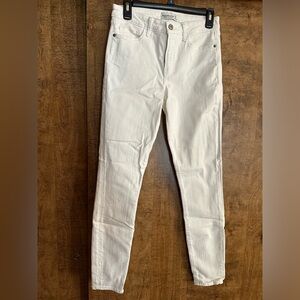 Abercrombie mid rise super skinny jeans